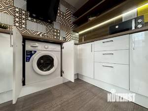 Студия квартира, посуточно, 35м2, 11/16 этаж