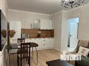 1-к квартира, посуточно, 38м2, 12/17 этаж