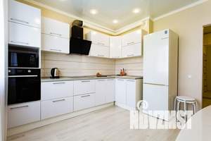 2-к квартира, посуточно, 10м2, 1/1 этаж