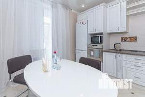 1-к квартира, посуточно, 55м2, 1/1 этаж