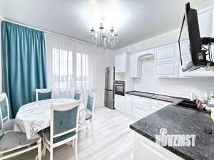 3-к квартира, на длительный срок, 96м2, 5/18 этаж