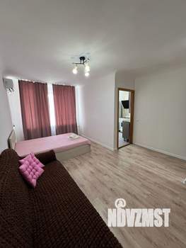 1-к квартира, посуточно, 42м2, 4/4 этаж