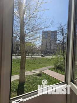 1-к квартира, посуточно, 35м2, 1/9 этаж