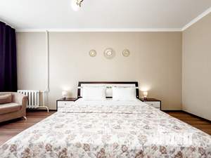 1-к квартира, посуточно, 50м2, 1/10 этаж