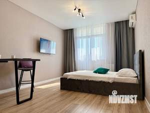 Студия квартира, посуточно, 33м2, 9/16 этаж