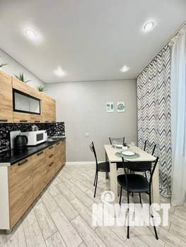 1-к квартира, посуточно, 40м2, 10/17 этаж