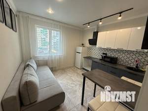 1-к квартира, посуточно, 38м2, 7/17 этаж