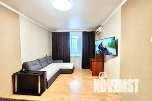 1-к квартира, посуточно, 34м2, 8/9 этаж