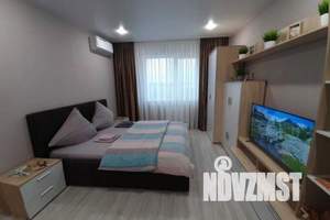 1-к квартира, посуточно, 40м2, 6/17 этаж