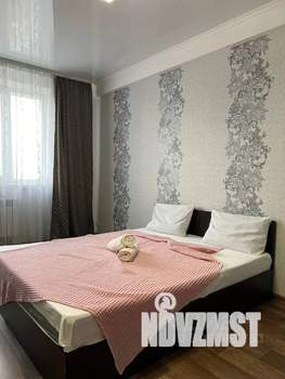 1-к квартира, посуточно, 40м2, 5/17 этаж