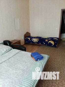 1-к квартира, посуточно, 50м2, 1/1 этаж