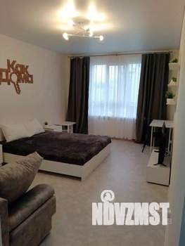 1-к квартира, посуточно, 43м2, 1/1 этаж