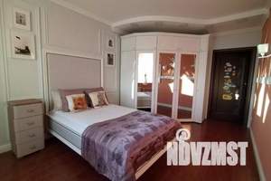 4-к квартира, посуточно, 130м2, 12/17 этаж