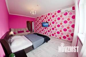 1-к квартира, посуточно, 54м2, 1/1 этаж