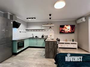 Студия квартира, посуточно, 37м2, 8/17 этаж