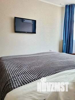 1-к квартира, посуточно, 42м2, 6/17 этаж