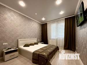 1-к квартира, посуточно, 59м2, 2/17 этаж