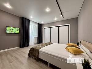 1-к квартира, посуточно, 55м2, 13/17 этаж