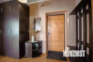 1-к квартира, посуточно, 50м2, 1/1 этаж