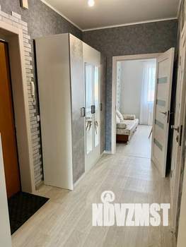 1-к квартира, посуточно, 37м2, 10/12 этаж