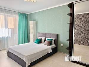 1-к квартира, посуточно, 37м2, 10/12 этаж