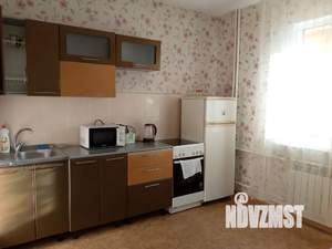 2-к квартира, посуточно, 40м2, 5/17 этаж