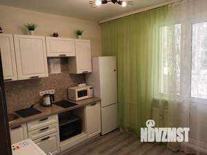 1-к квартира, посуточно, 34м2, 8/17 этаж