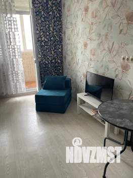 Студия квартира, посуточно, 30м2, 12/17 этаж