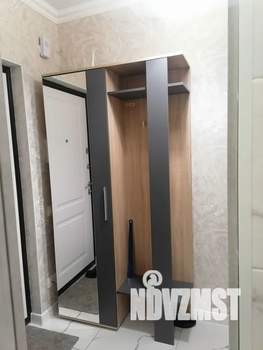 Студия квартира, посуточно, 30м2, 1/17 этаж