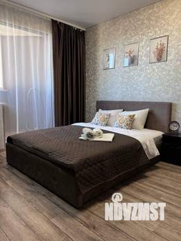 1-к квартира, посуточно, 37м2, 1/1 этаж