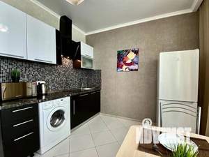 1-к квартира, посуточно, 50м2, 1/1 этаж