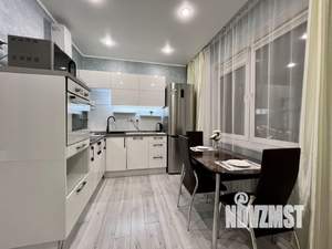 1-к квартира, посуточно, 50м2, 1/1 этаж