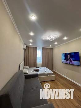 1-к квартира, посуточно, 40м2, 11/17 этаж