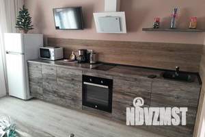 1-к квартира, посуточно, 40м2, 10/17 этаж