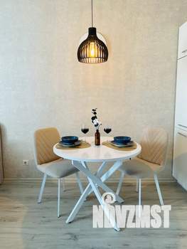 Студия квартира, посуточно, 30м2, 6/15 этаж