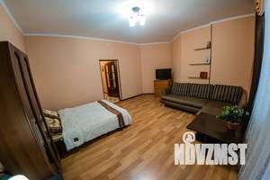 1-к квартира, посуточно, 60м2, 12/15 этаж