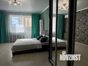 1-к квартира, посуточно, 37м2, 10/12 этаж