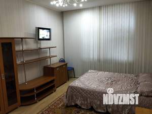 1-к квартира, посуточно, 42м2, 1/17 этаж