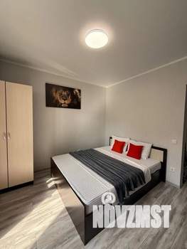 2-к квартира, посуточно, 42м2, 16/17 этаж