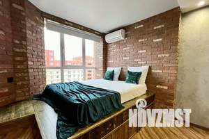 1-к квартира, посуточно, 42м2, 12/17 этаж