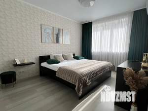 1-к квартира, посуточно, 35м2, 14/18 этаж