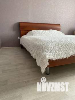 1-к квартира, посуточно, 36м2, 8/16 этаж