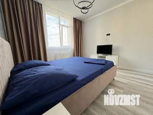 1-к квартира, посуточно, 44м2, 10/17 этаж