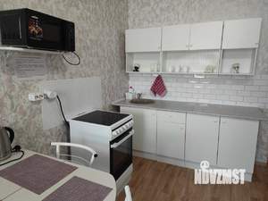 Студия квартира, посуточно, 30м2, 4/17 этаж