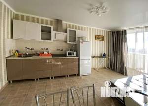 1-к квартира, посуточно, 46м2, 1/1 этаж