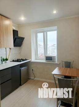 1-к квартира, посуточно, 32м2, 9/9 этаж