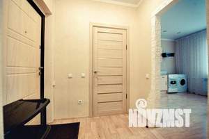 1-к квартира, посуточно, 40м2, 9/16 этаж