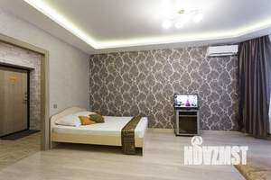 Студия квартира, посуточно, 45м2, 10/20 этаж