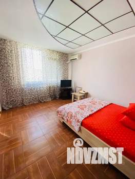 1-к квартира, посуточно, 40м2, 6/12 этаж