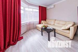 1-к квартира, посуточно, 42м2, 10/12 этаж